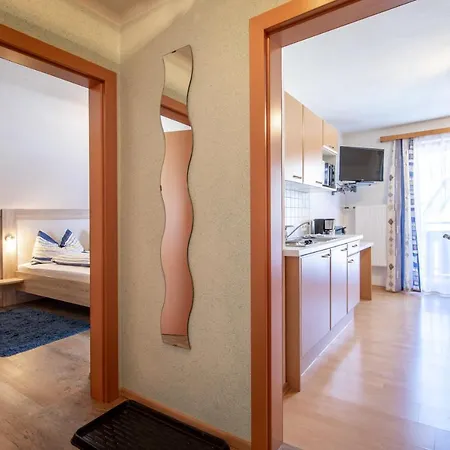 Haus Pitzer/apartments Troicher Apartament