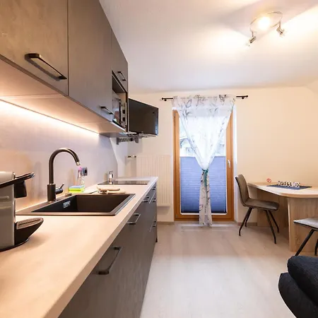 Apartament Haus Pitzer/apartments Troicher