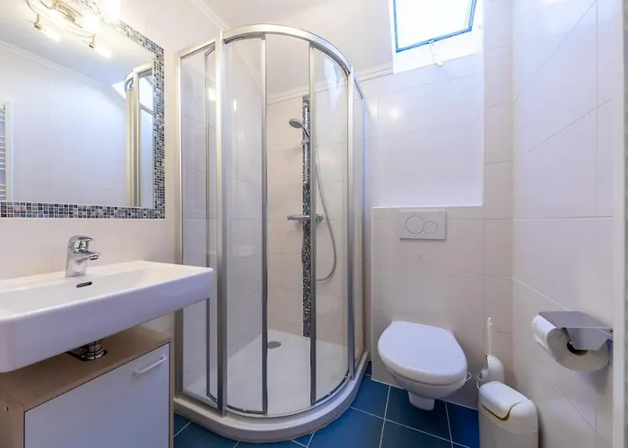 Haus Pitzer/apartments Troicher سخلادميخ