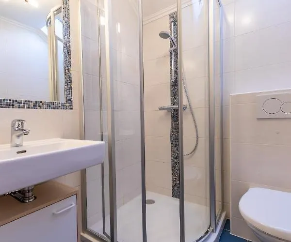 Haus Pitzer/apartments Troicher سخلادميخ